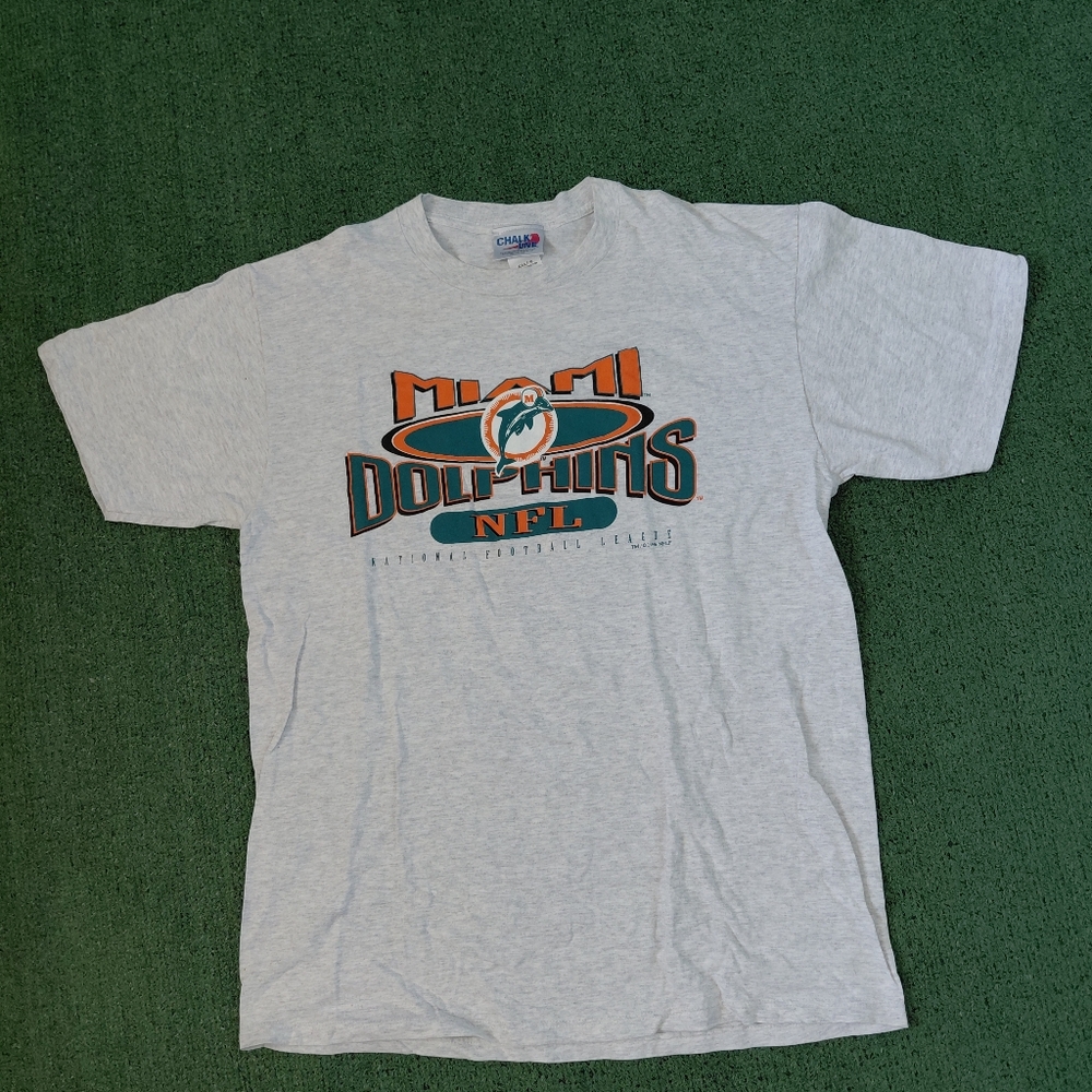 VINTAGE 1996 Chalk Line Miami Dolphins T Shirt Size XL